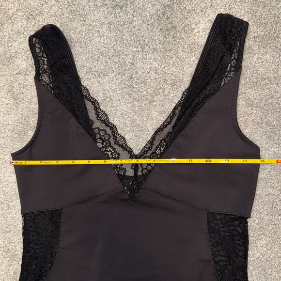Women's Medium Lulus Flirt With You Black Lace Sleeveless Bodysuit, Like New - Picture 7 of 9
